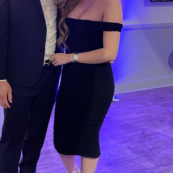 Single Strap Midaxi Dress In Black from oh Polly - Picture 2 of 2